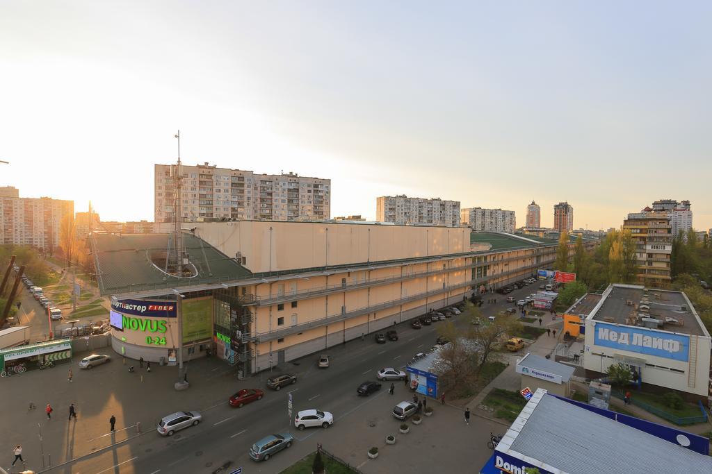 كييف Apartment On Obolonskiy Prospect 12 المظهر الخارجي الصورة