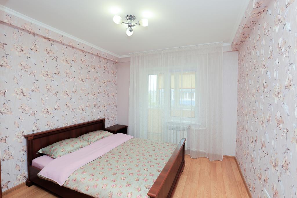 كييف Apartment On Obolonskiy Prospect 12 المظهر الخارجي الصورة